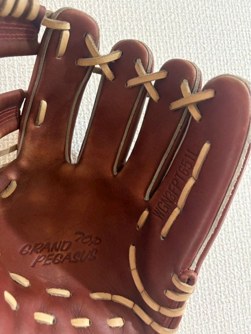 ワールドペガサス　 硬式(軟式兼用) 内野手用　右投　茶色　ほぼ新品