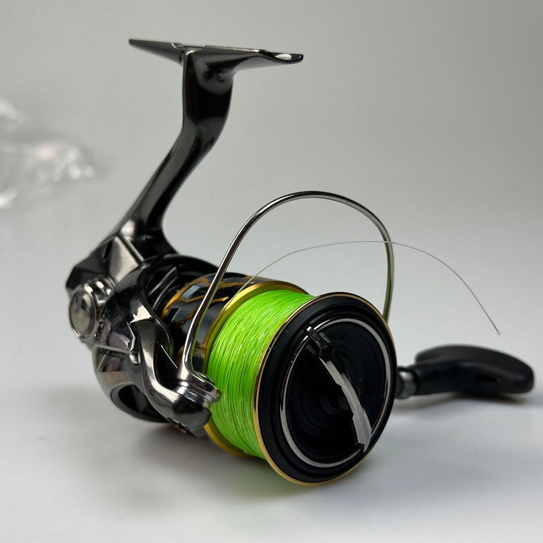 シマノ 20ツインパワー C3000XG スピニングリール