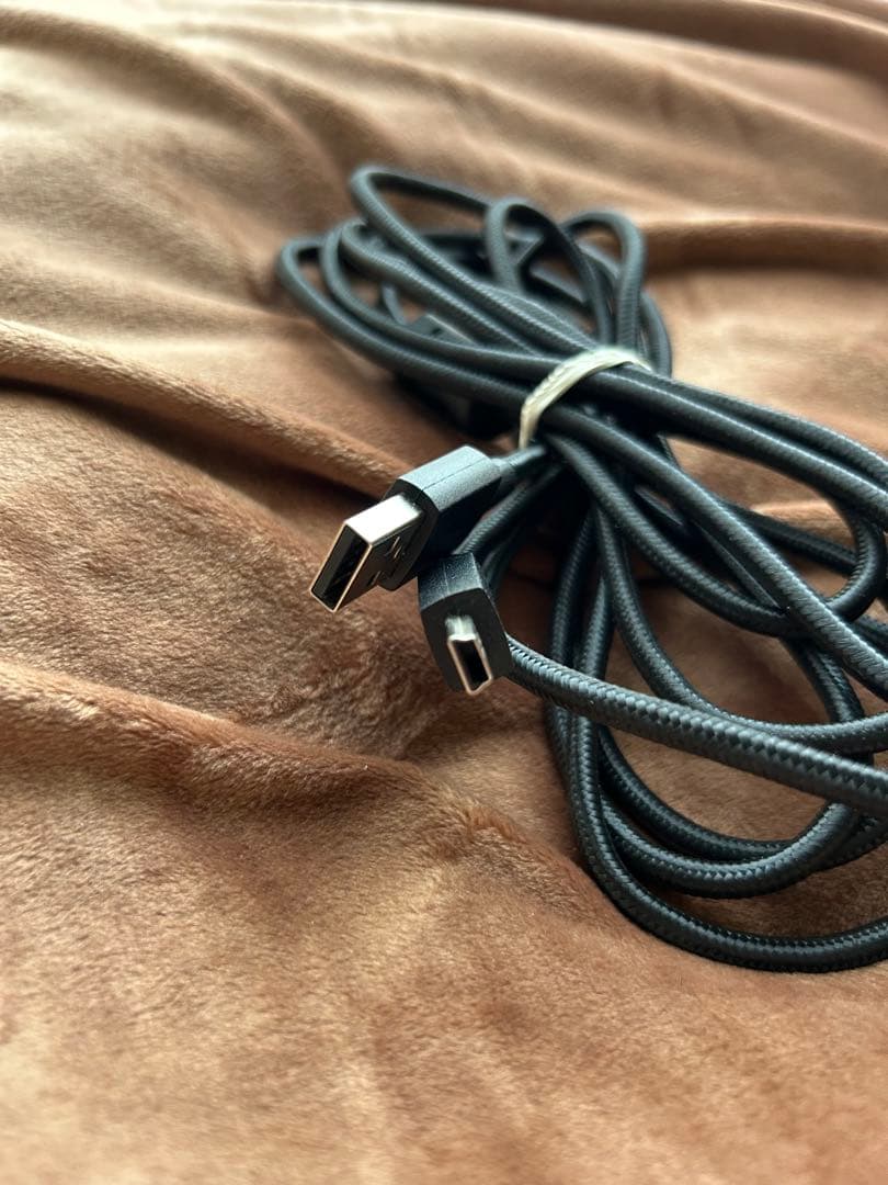 HyperX QuadCast スタンドアロンマイク 付属品完備