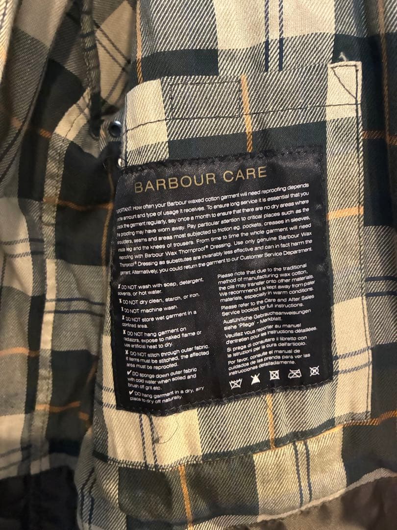 Barbour オリーブ色ジャケット