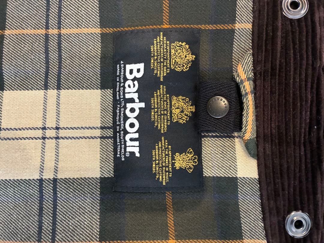 Barbour オリーブ色ジャケット