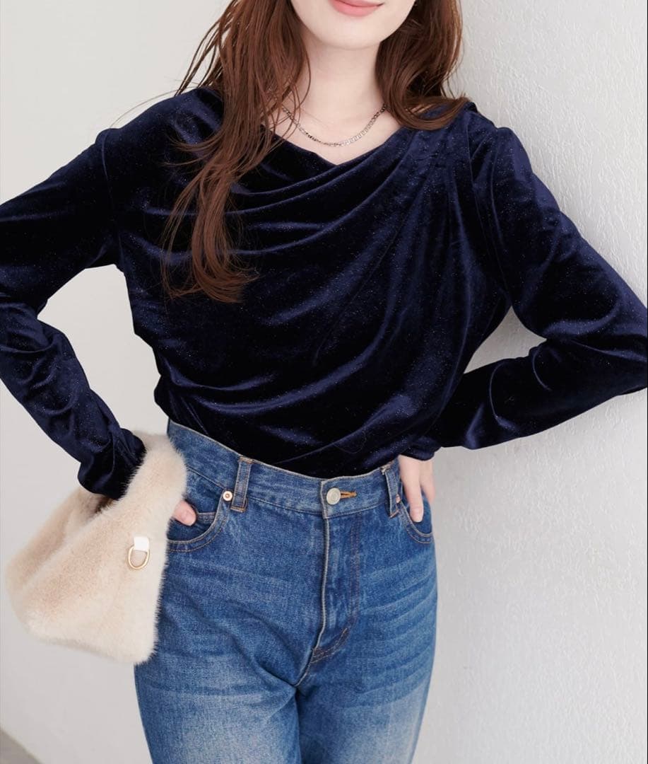 natural couture ラメベロアドレーププルオーバー