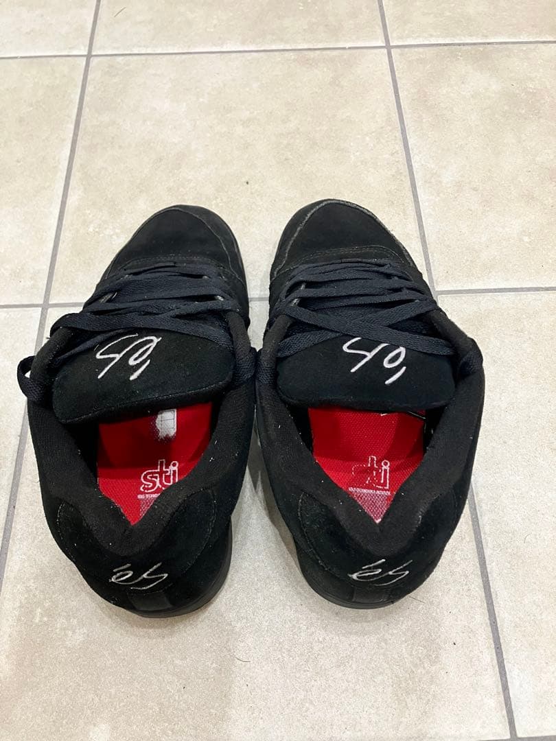 es スケートボードシューズ