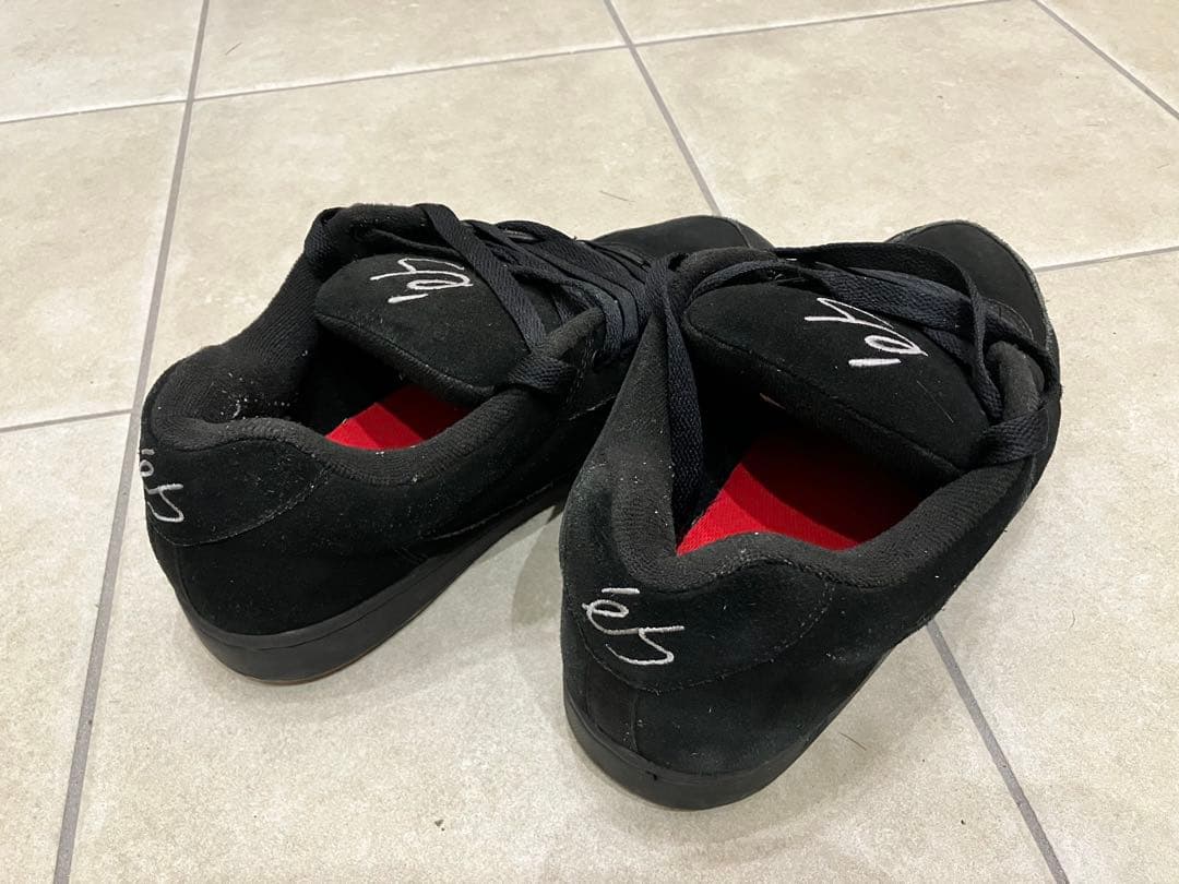 es スケートボードシューズ