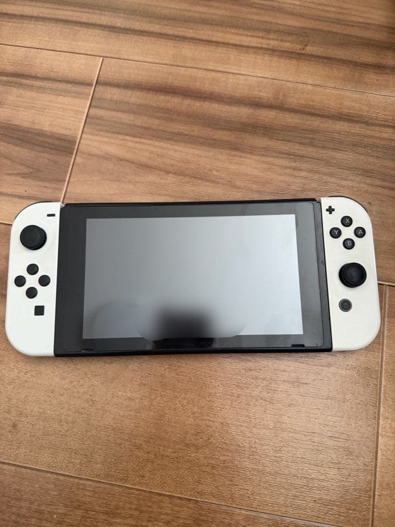 Nintendo Switch ホワイト本体