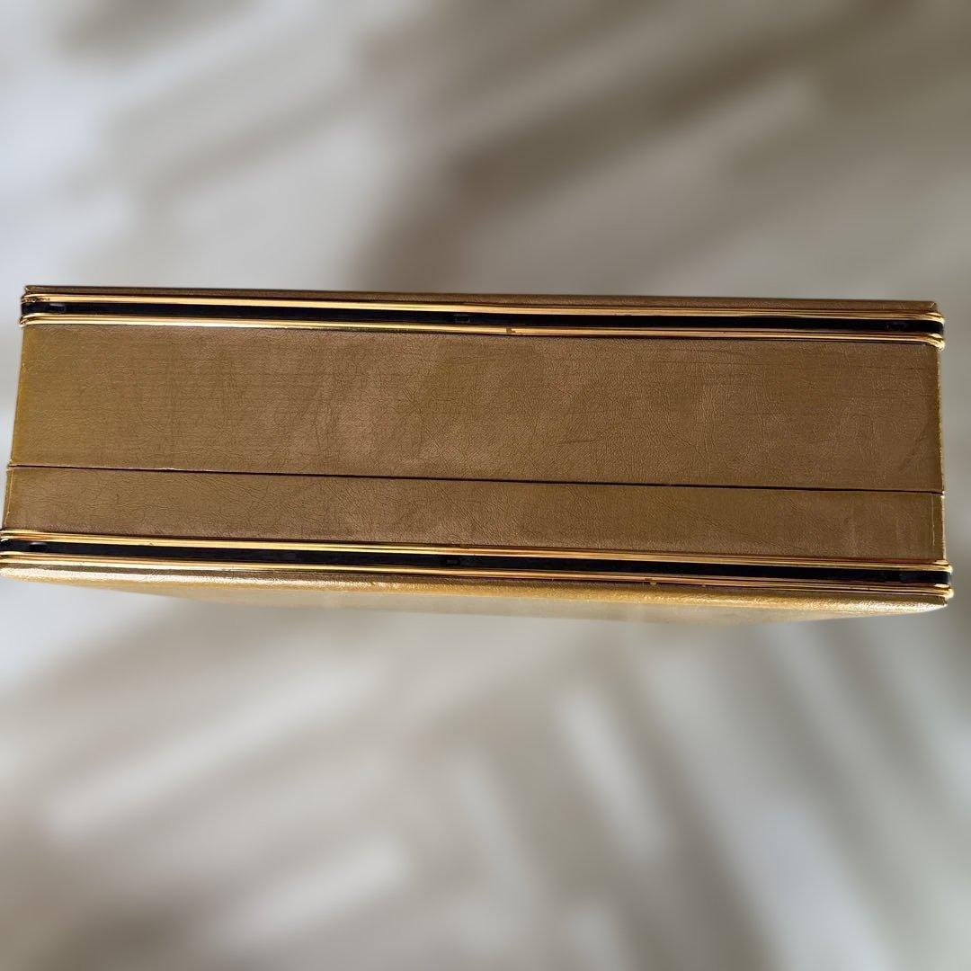 初代ファミコンアタッシュケース（レア）