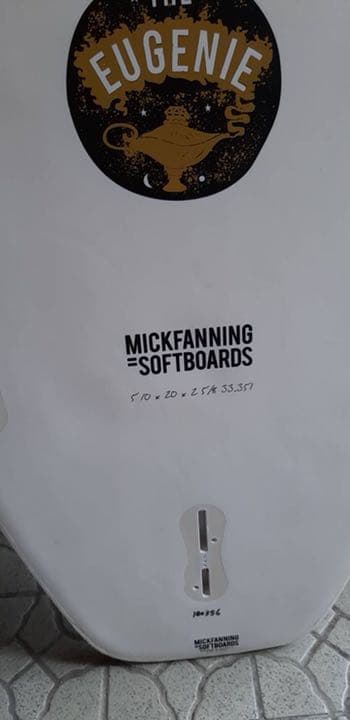 【大阪、磯ノ浦で手渡し可】ミックファニングソフトボード　5'10\"