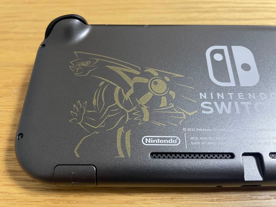 美品　Nintendo Switch Lite ディアルガ・パルキア　限定モデル