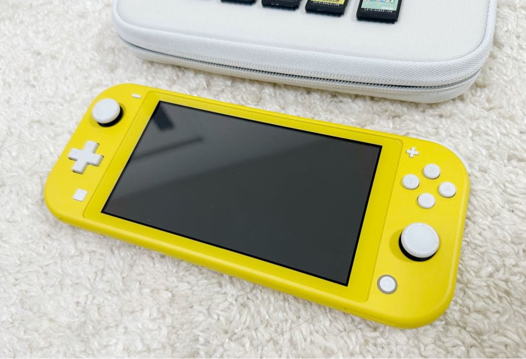 Nintendo Switch Lite 人気カセット6本付き