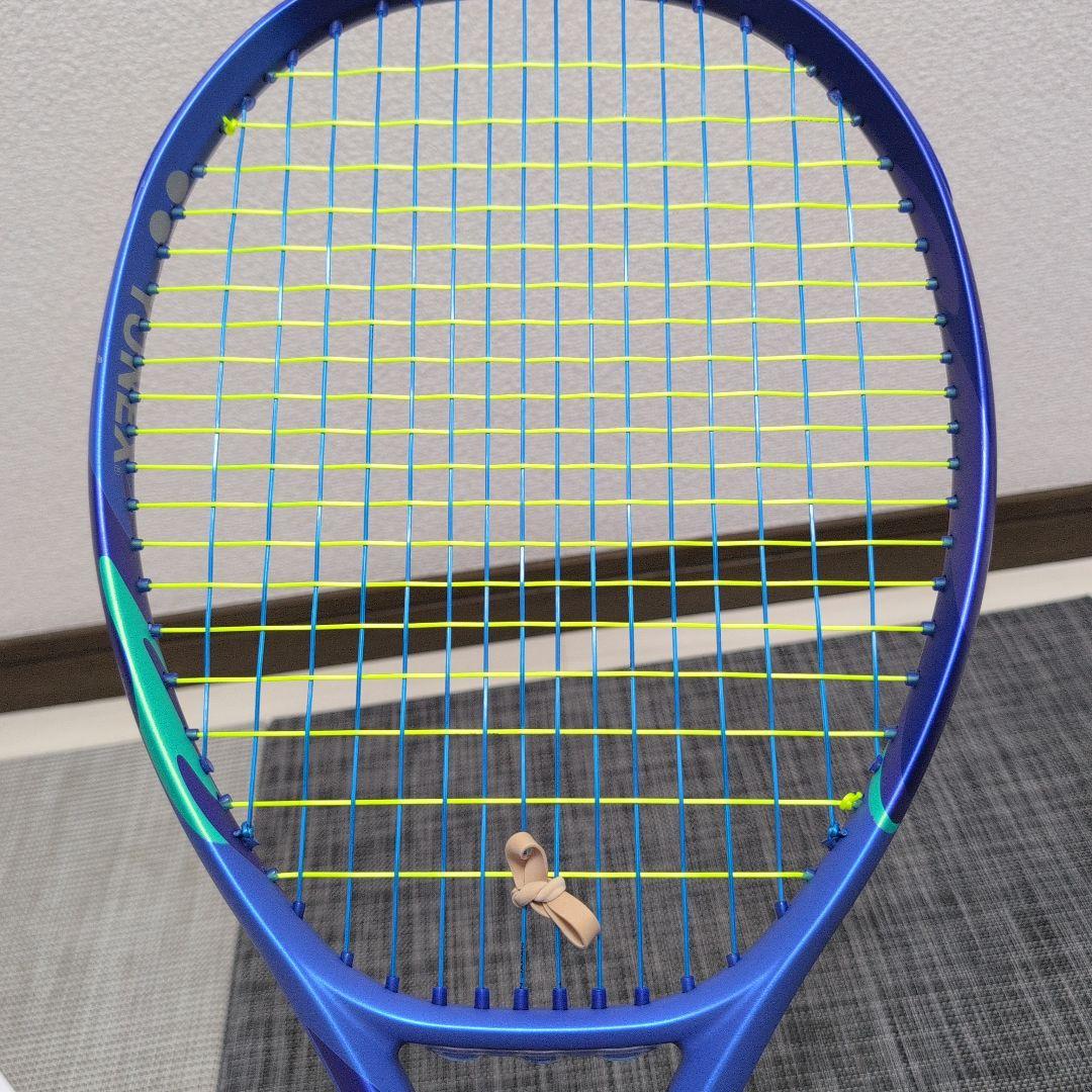 YONEX EZONE 100 テニスラケット G2