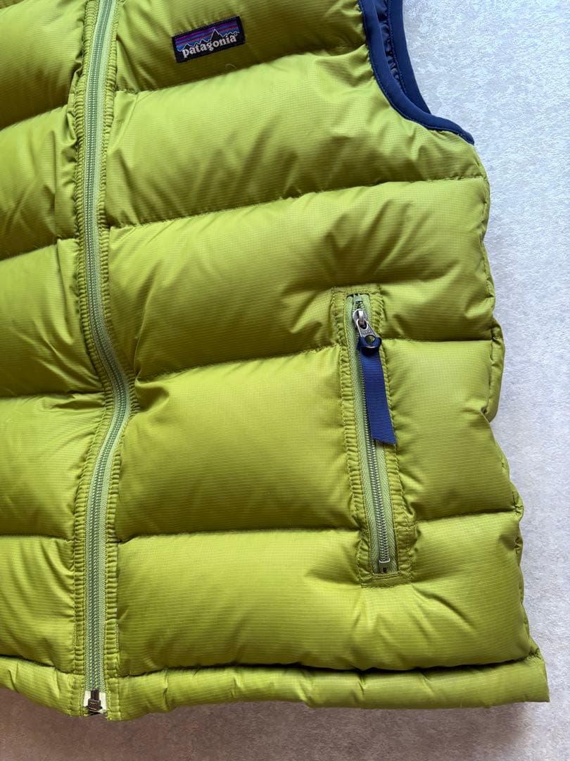 **i様 パタゴニア　キッズダウンベスト　グリーン　XL