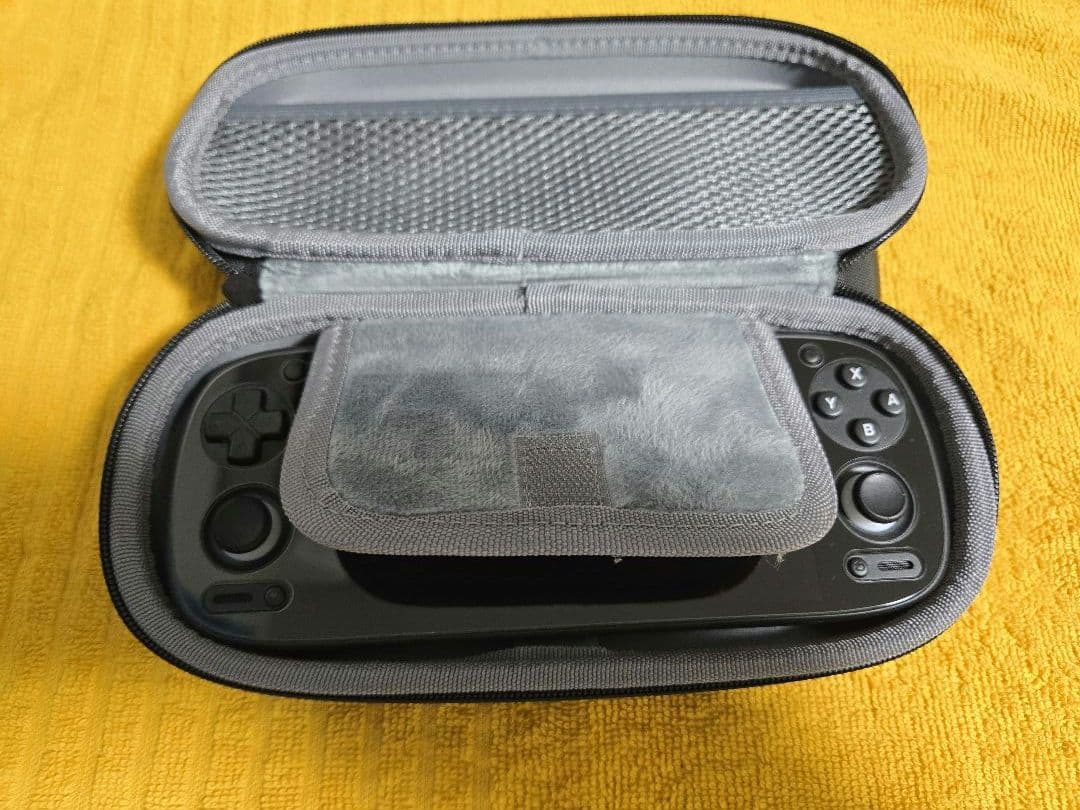 Retroid Pocket 5 Black 専用ケース付き