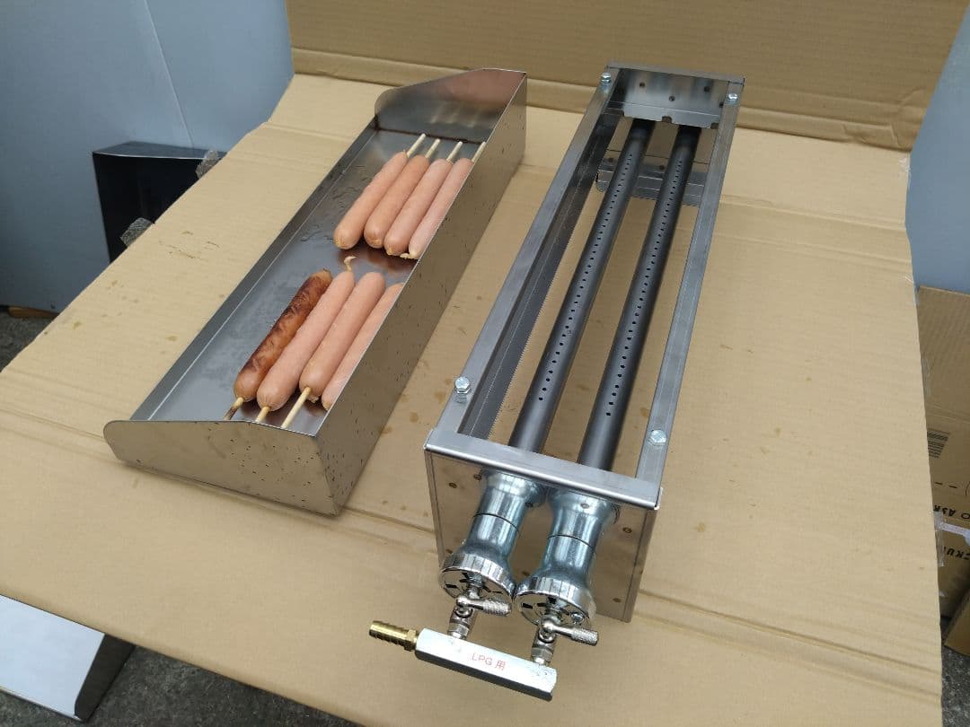 新品 幅450 ミニ鉄板 フチ付 バーベキュー ソロキャンプ 焼鳥機に乗ります