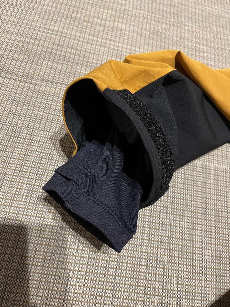 【新品】マムート ストーニー ハードシェル サーモ ジャケット 中綿入りタイプ