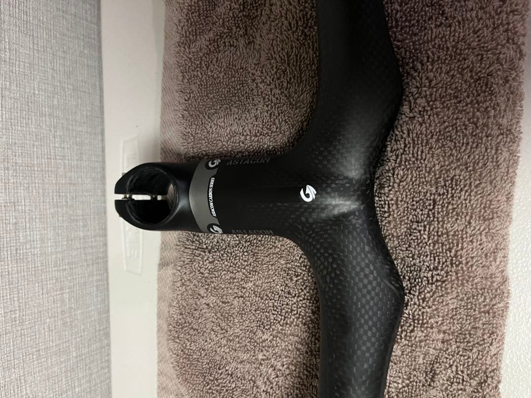 一体型 カーボンハンドル　ライザーバー