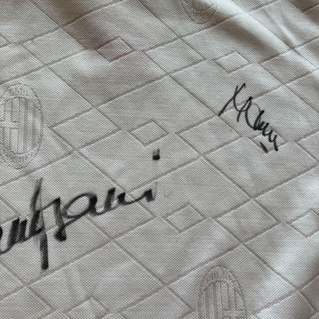 S*s様 93-94 ミラン チャンピオンズリーグ 決勝ユニフォーム？ サイン入