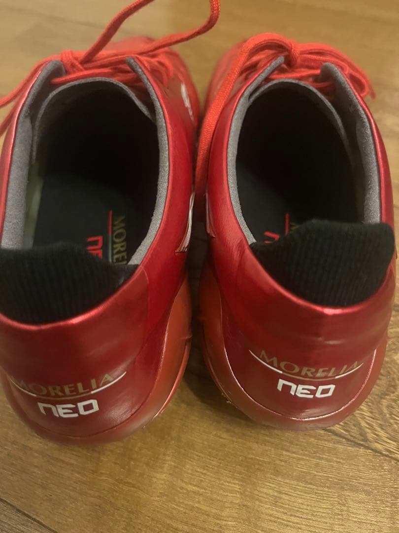 モレリアネオ4 JAPAN 27.0cm ルビーレッド×ホワイト