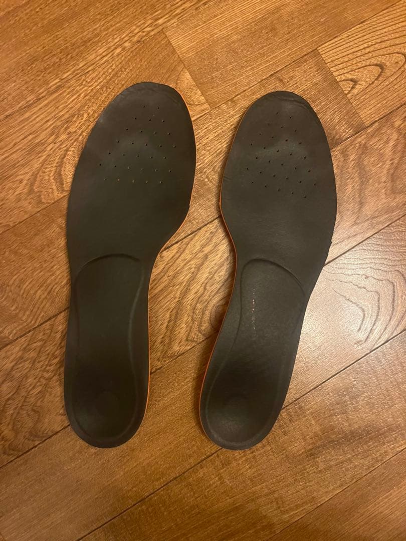 モレリアネオ4 JAPAN 27.0cm ルビーレッド×ホワイト