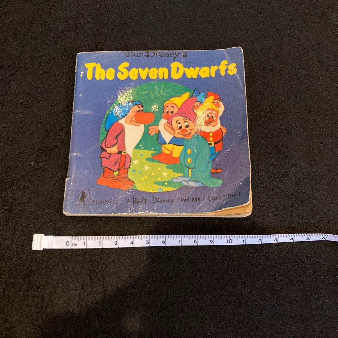 白雪姫のいない7人のこびと　英語　英国製　1970出版 ビンテージ　古本