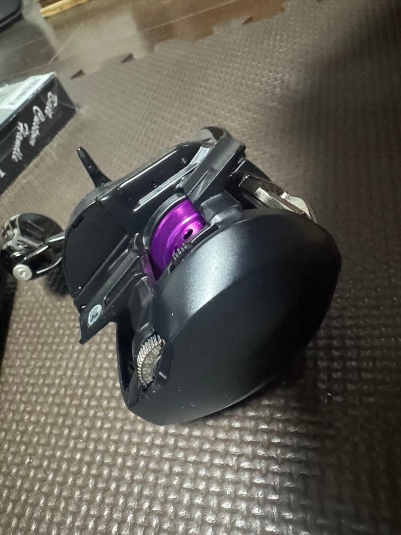 ダイワ　SLB ZILLION TW 1000XH-SLPW 8.5 ジリオン