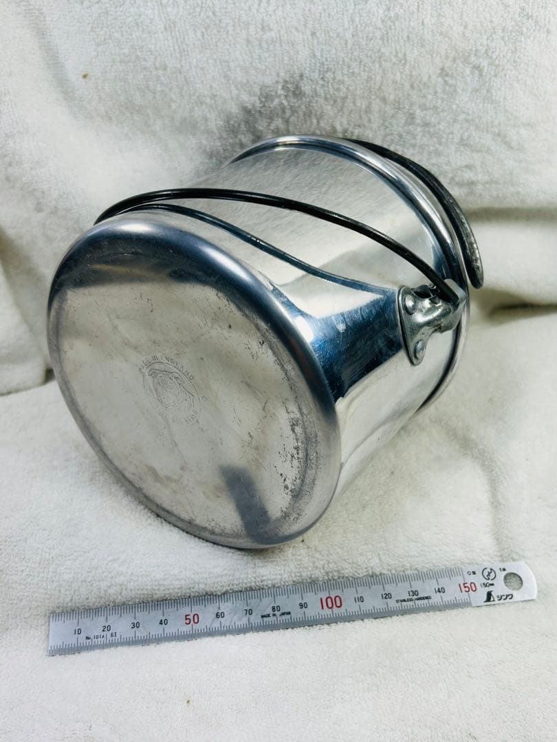 中古品　イギリスのメーカーHottonホットン社ブルドッグ　ビリー缶小型アルミ製