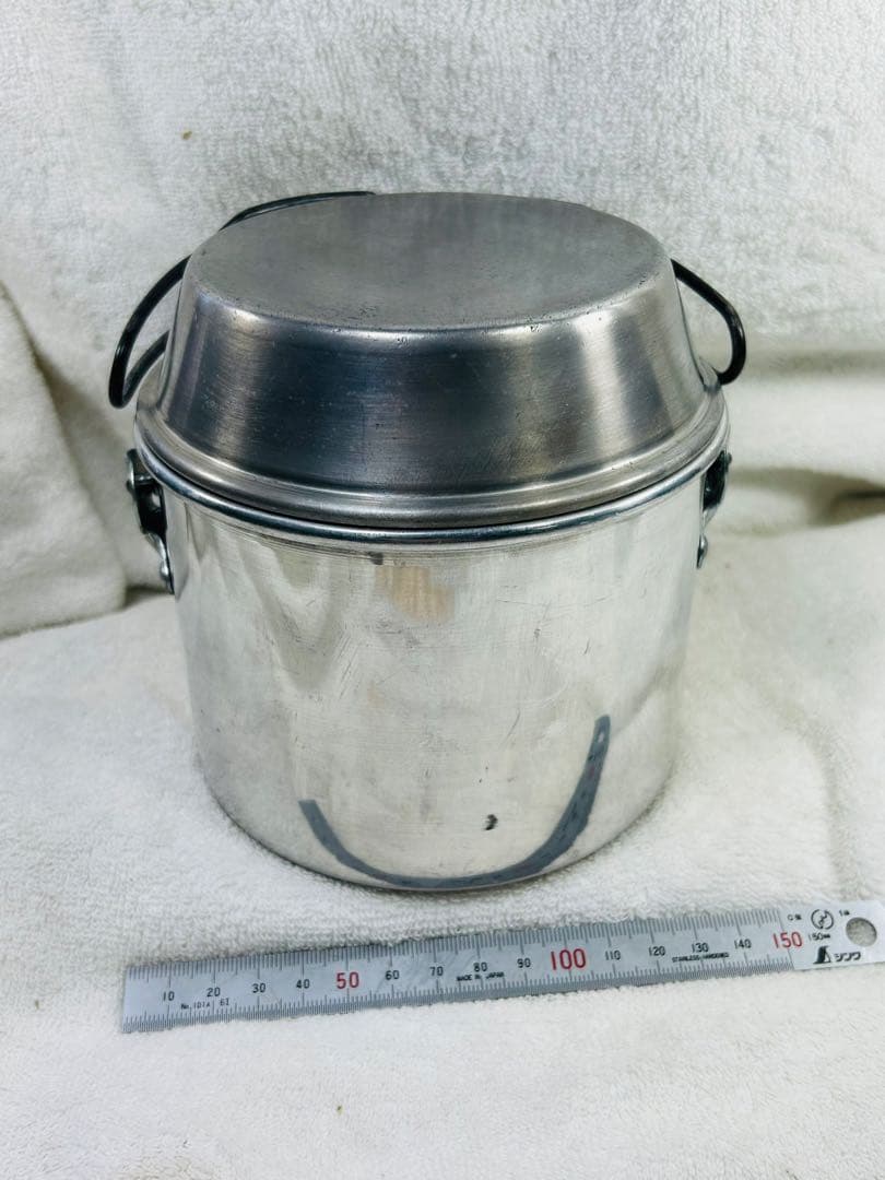 中古品　イギリスのメーカーHottonホットン社ブルドッグ　ビリー缶小型アルミ製