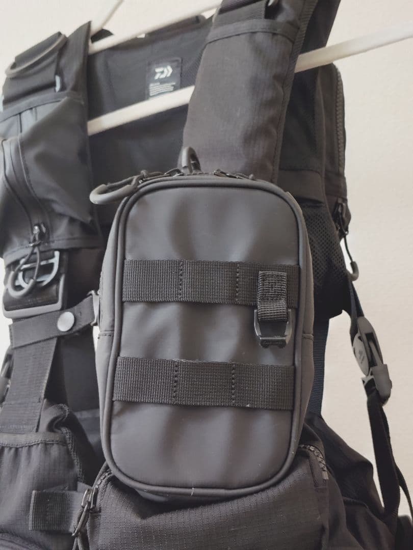 ダイワ ベンチクールゲームベストV DF-6122 フリー