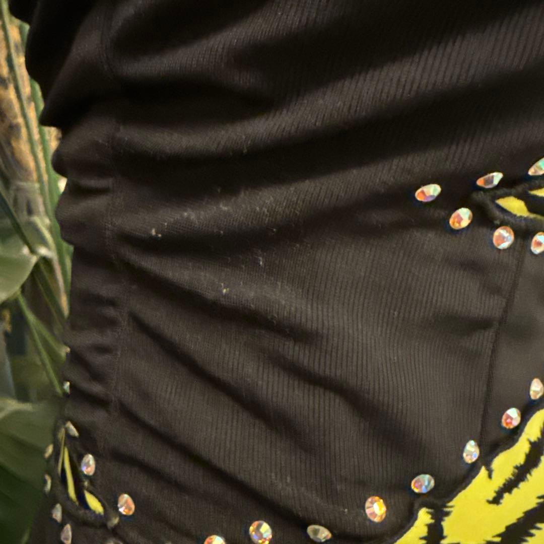 社交ダンス　イエローブラック　ラテンドレス　7号くらい