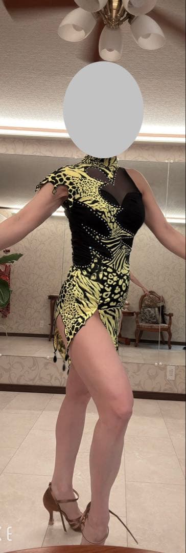 社交ダンス　イエローブラック　ラテンドレス　7号くらい