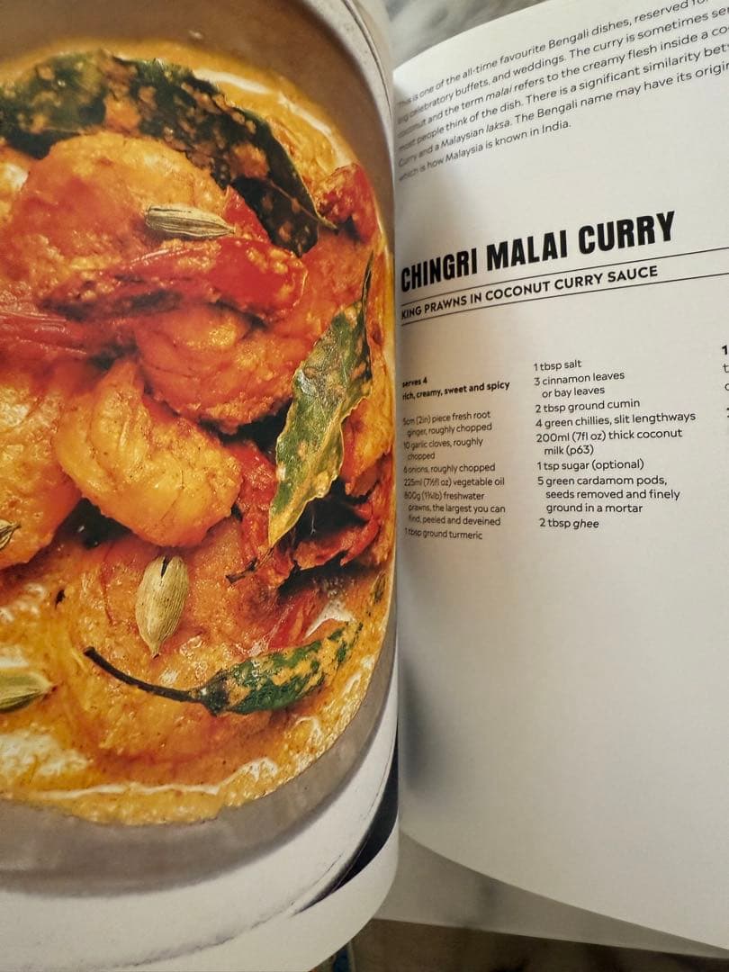 洋書　世界のカレーレシピ完全版