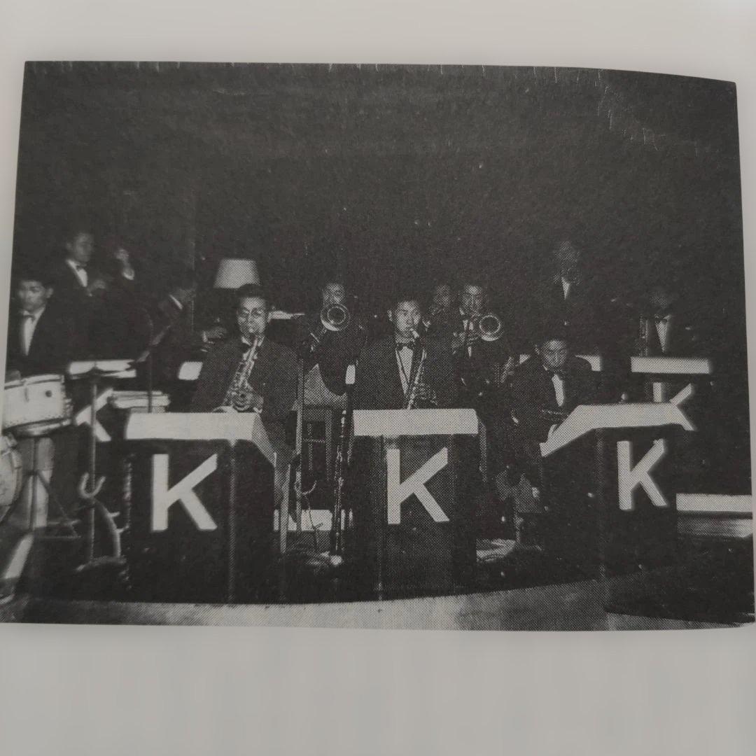 高橋真梨子評伝　とびらを開けて　川上貴光 歌姫のべールがいま開く。秘蔵写真多数