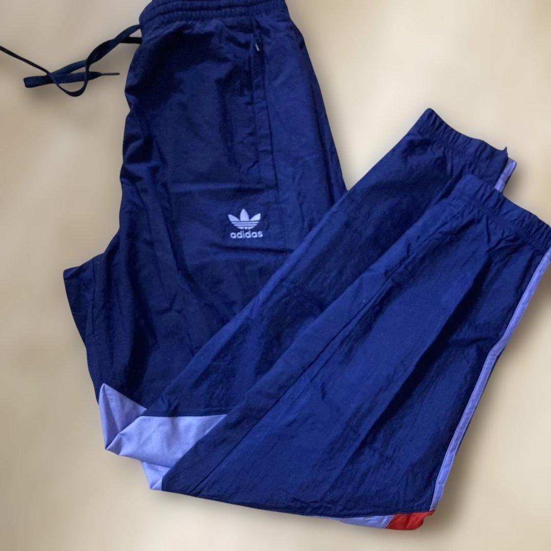 新品未使用タグ付きadidas ×アーセナル トラックパンツパンツ ジャージ下L