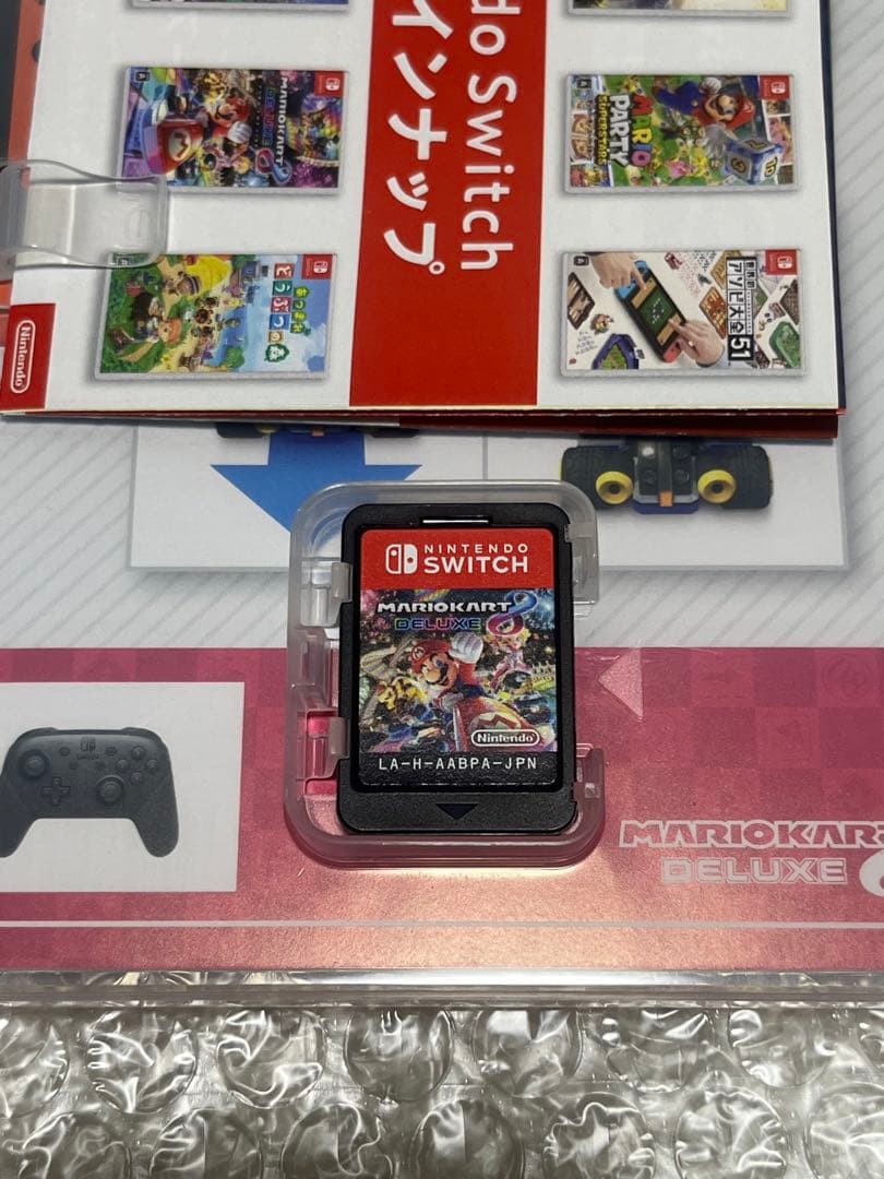 みみ♡　Nintendo Switch 本体等＋マリオカート、桃鉄セット！