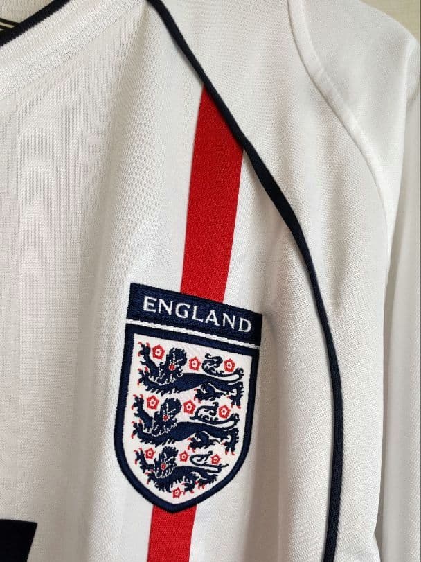 美品 イングランド代表 サッカー 長袖 ユニフォーム M ベッカム 7 アンブロ