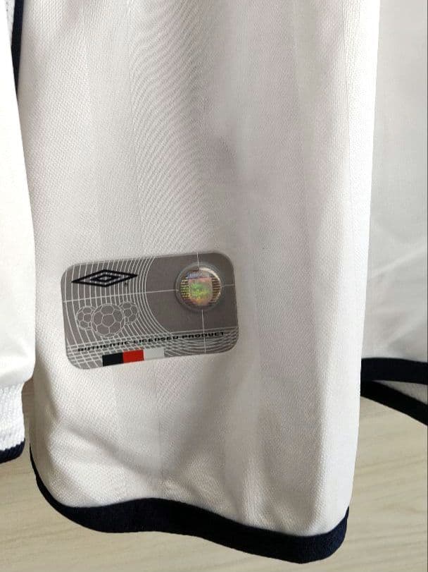 美品 イングランド代表 サッカー 長袖 ユニフォーム M ベッカム 7 アンブロ