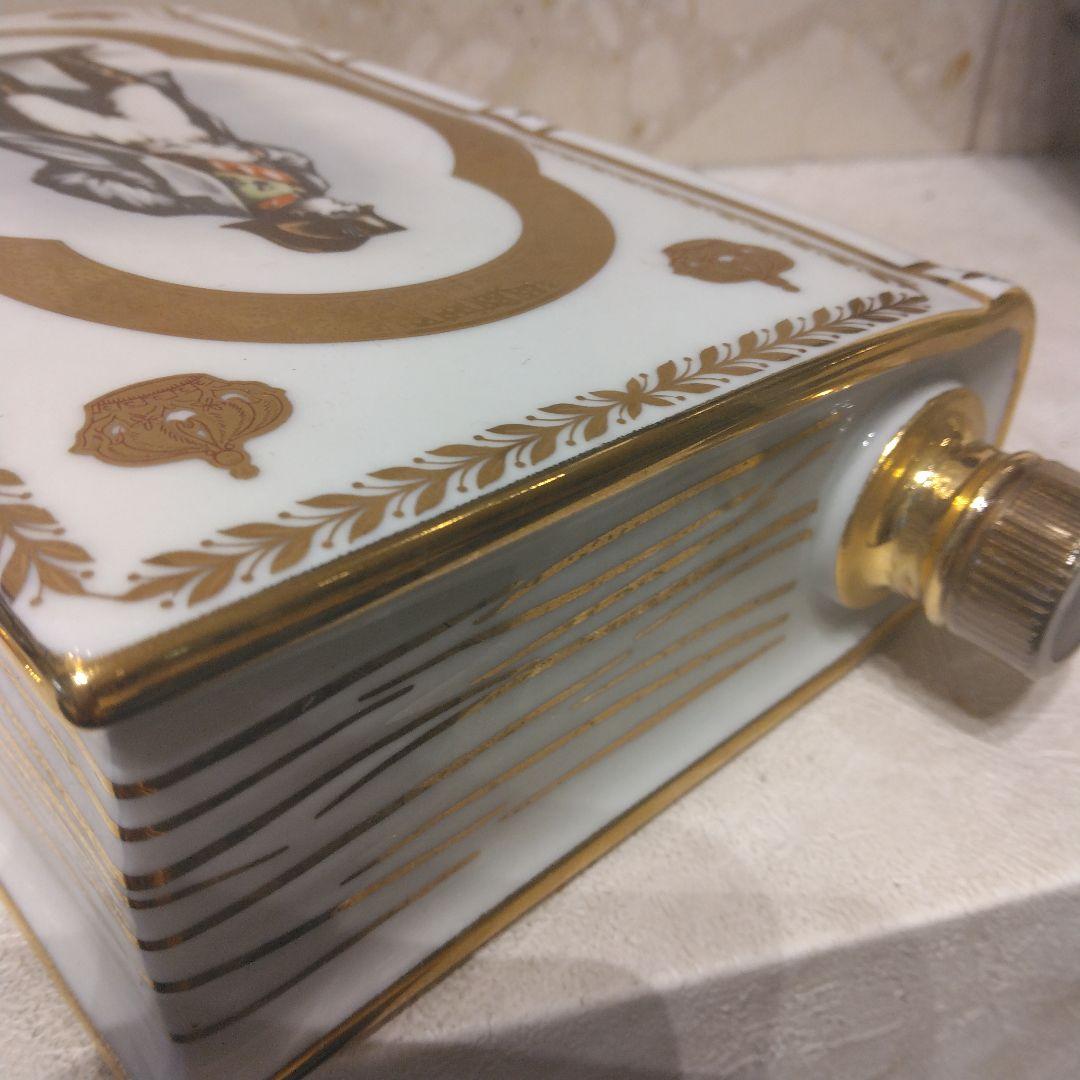 ♦CAMUS カミュ　ナポレオンブック型 コニャック 本型ボトル　未使用