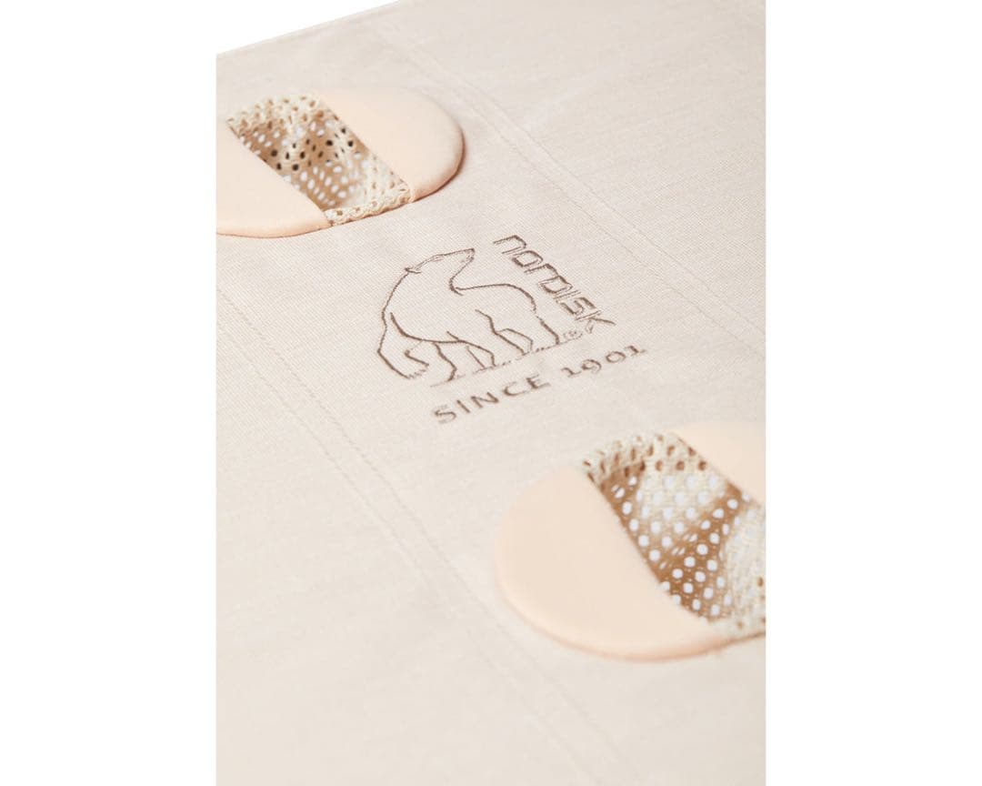 ノルディスク　テーブル　ホワイト　RISSKOV TABLE 【新品未開封】