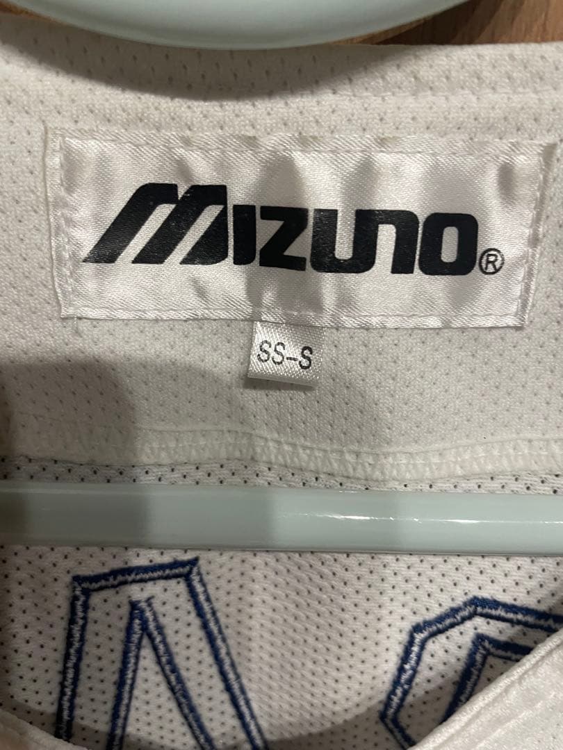 超レア　中日ドラゴンズ平田ユニフォーム　NO8