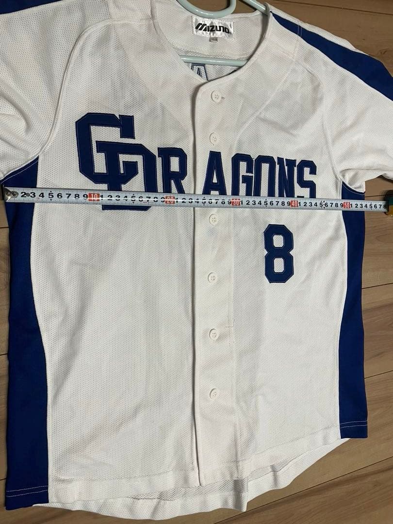 超レア　中日ドラゴンズ平田ユニフォーム　NO8