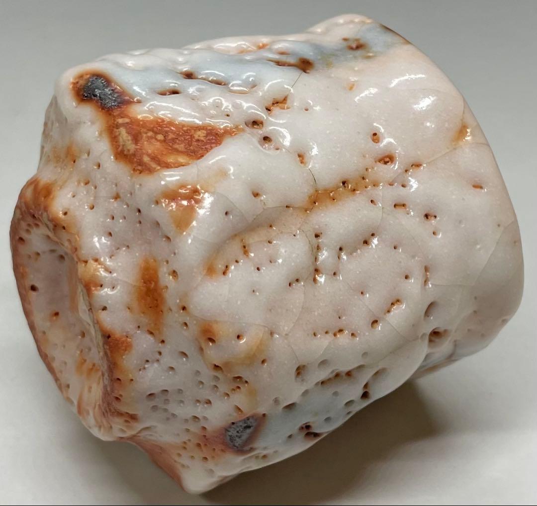 林正太郎　志野焼　ぐい呑　四方桟共箱　共布　栞 　d9431