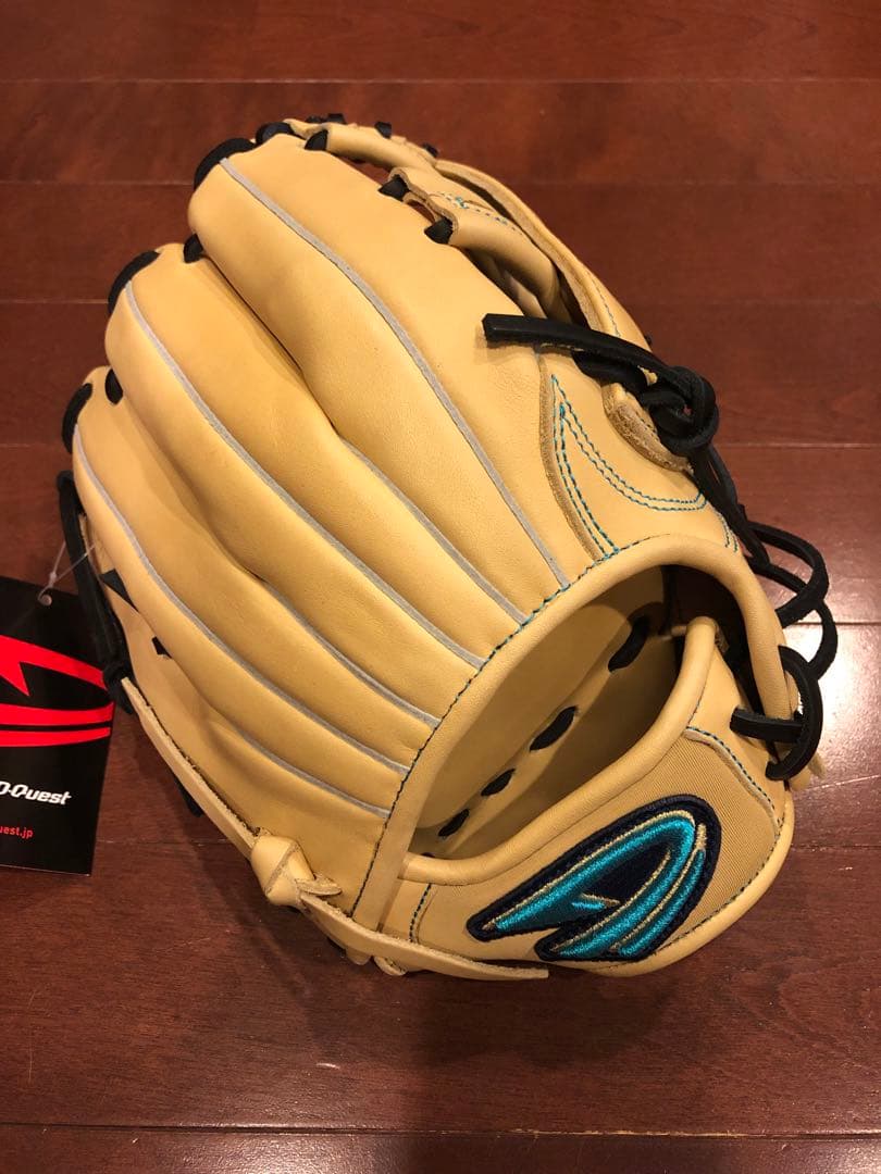 ディークエスト少年軟式グラブ