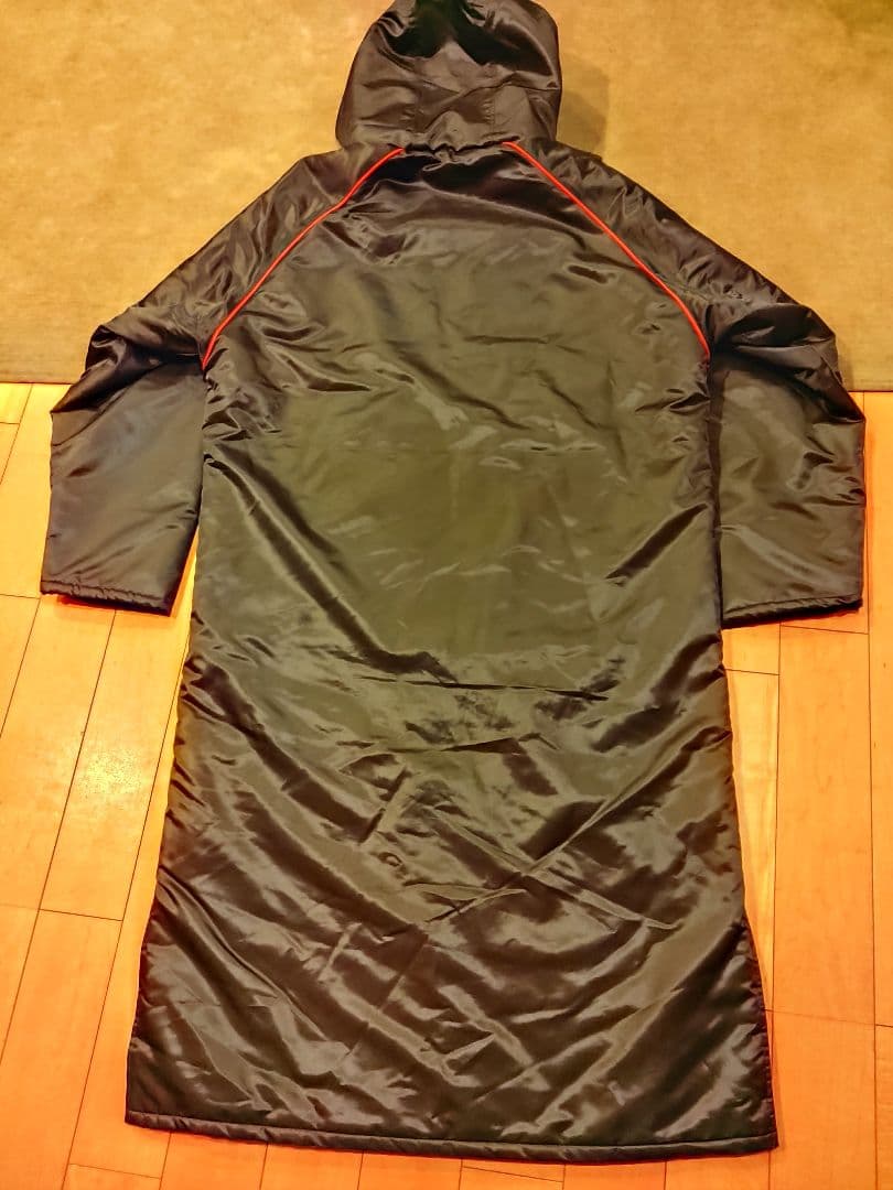 ルートハルト名古屋グランパス支給品GRベンチコート