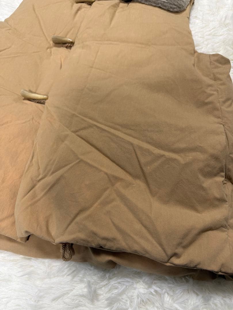 訳あり　45r ファー付きダウンベスト　ムートン　ベージュ　サイズ3