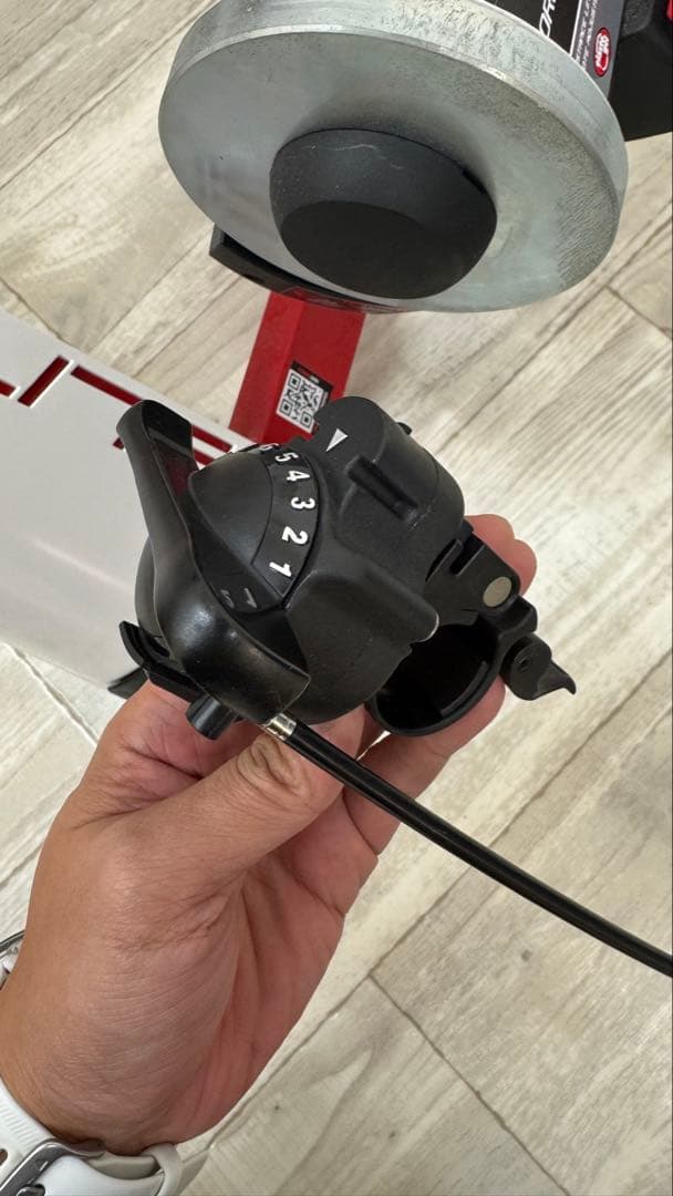 ELITE ローラー台 8段階負荷