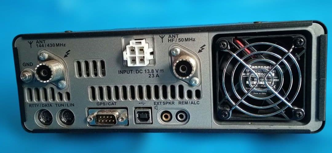 FT991A　HF/VHF/UHFオールモード100Wトランシーバー