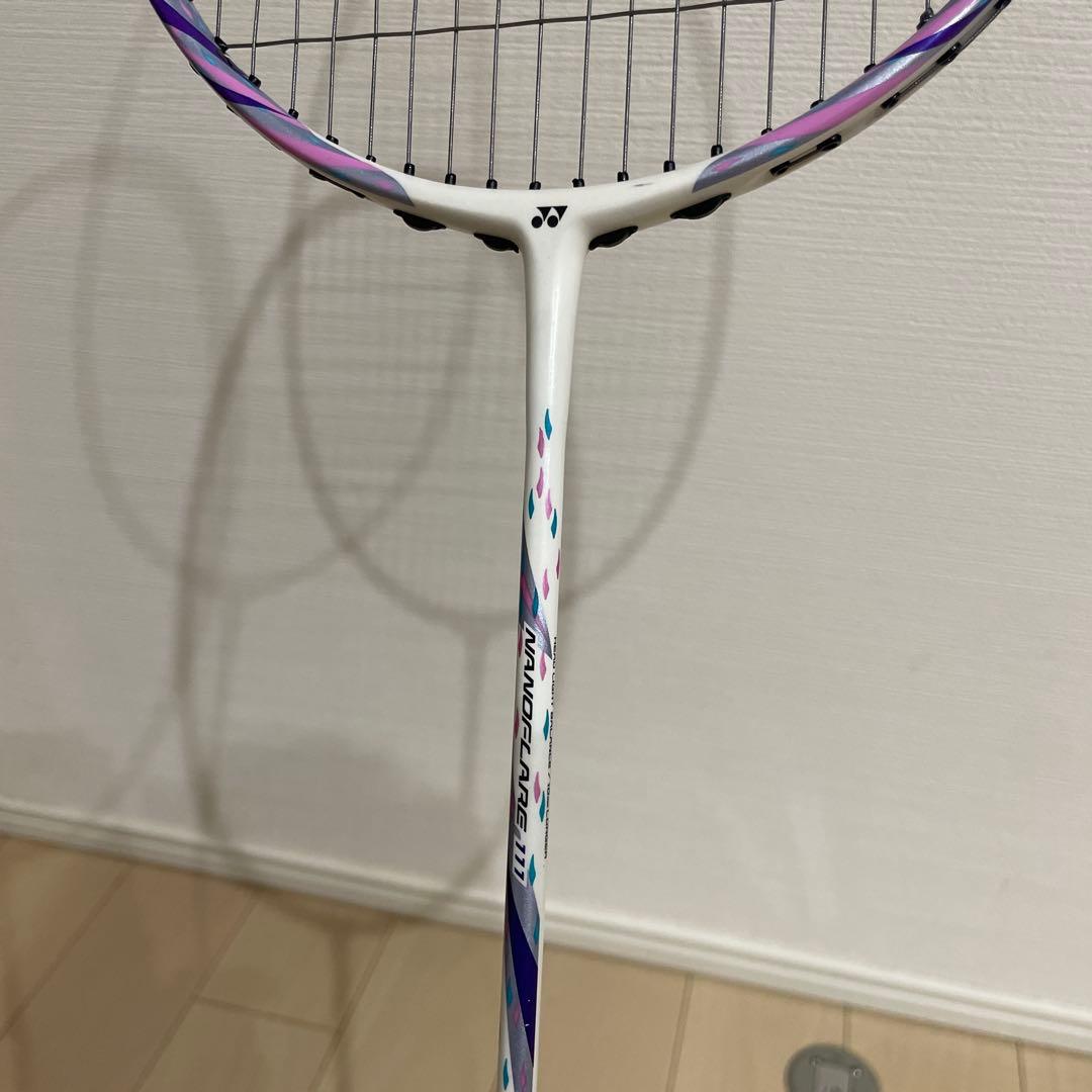 YONEX　ヨネックス　バトミントンラケット　ナノフレア１１１