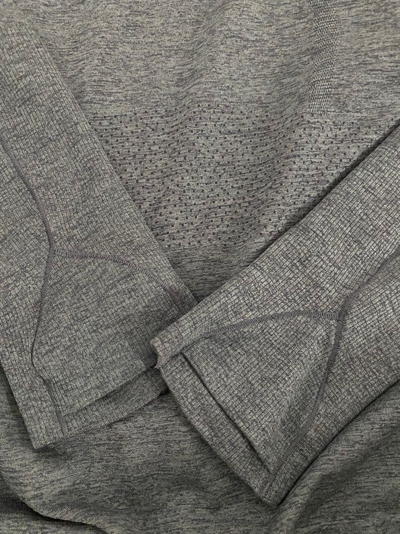 【ルルレモン】Swiftly Tech LS 2.0 Race サイズ6