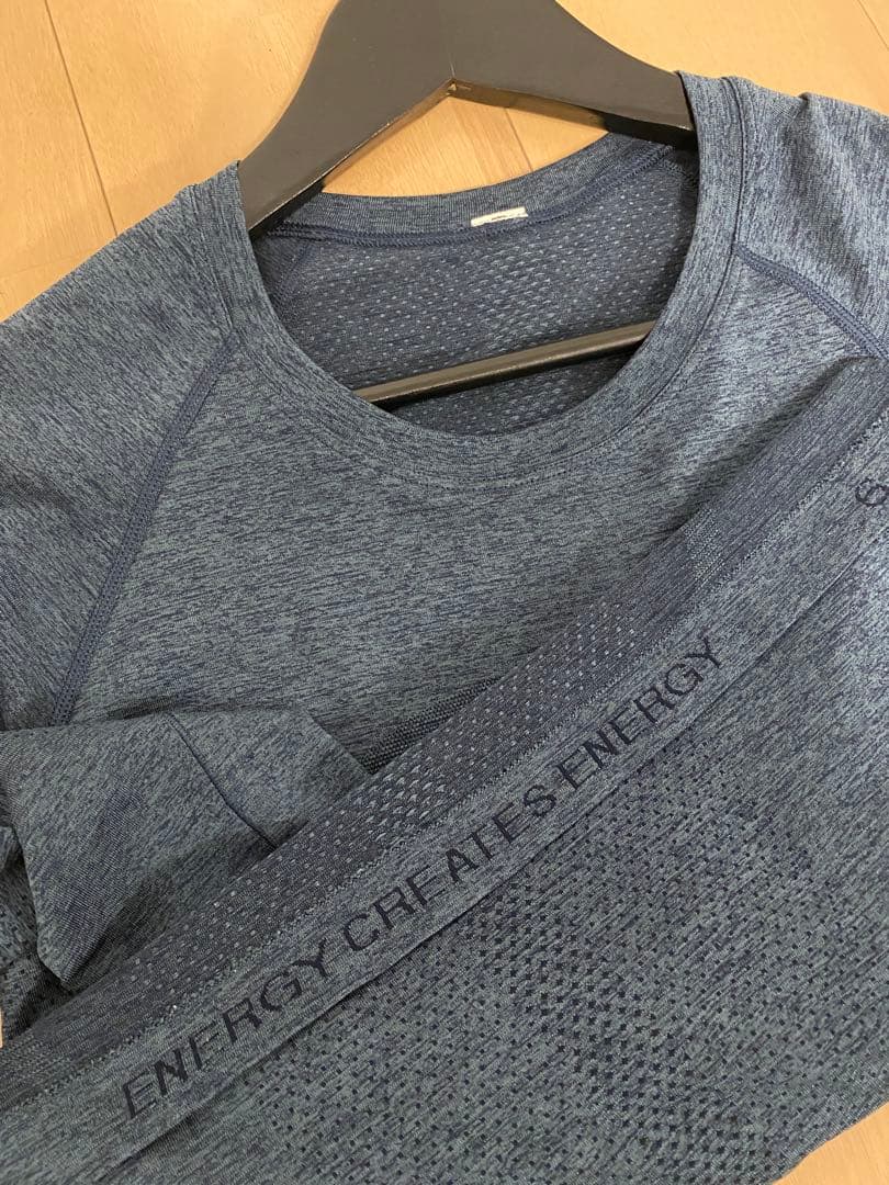 【ルルレモン】Swiftly Tech LS 2.0 Race サイズ6