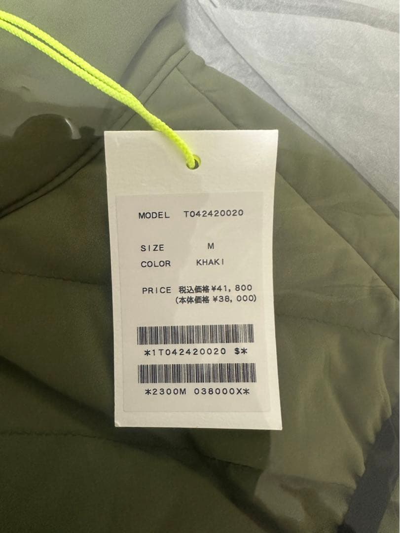 【値下げ】TFW49 カーキ ダウンベスト メンズウェア Mサイズ ゴルフ
