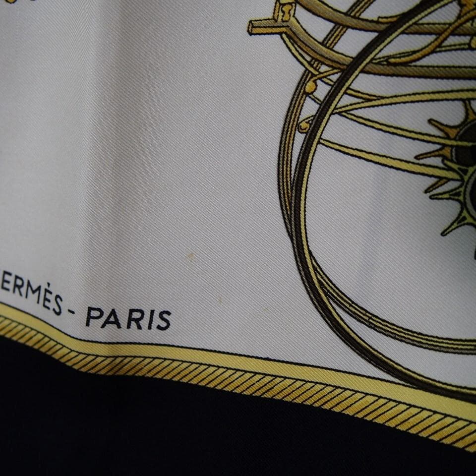 エルメス HERMES カレ90 LA PERRIERE 馬車柄 シルクスカーフ